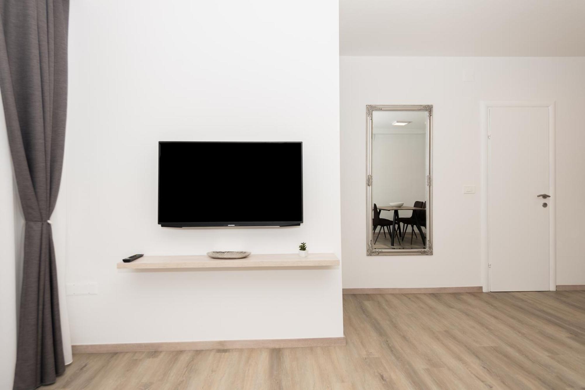 Apartment Mara *