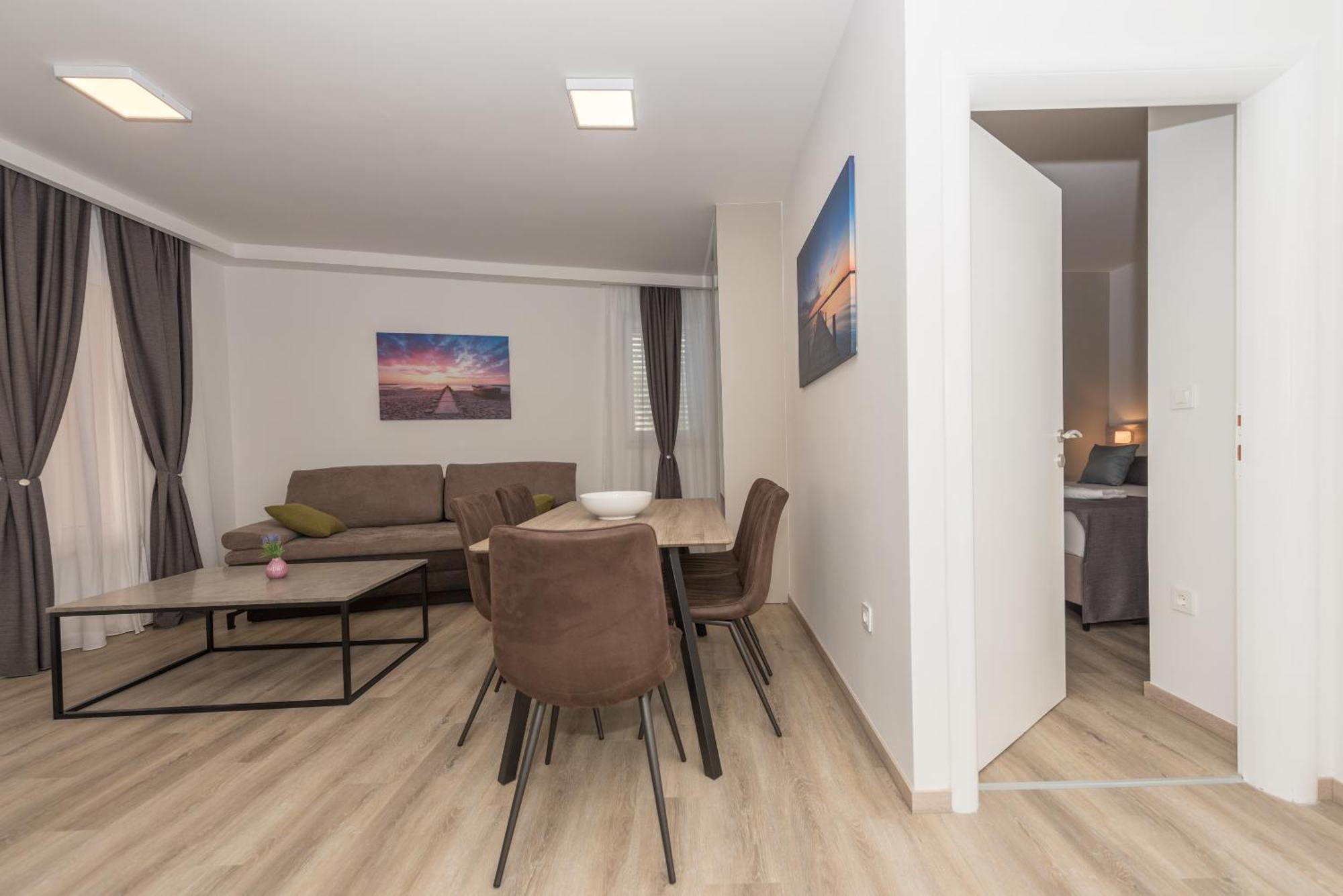 Apartment Mara *