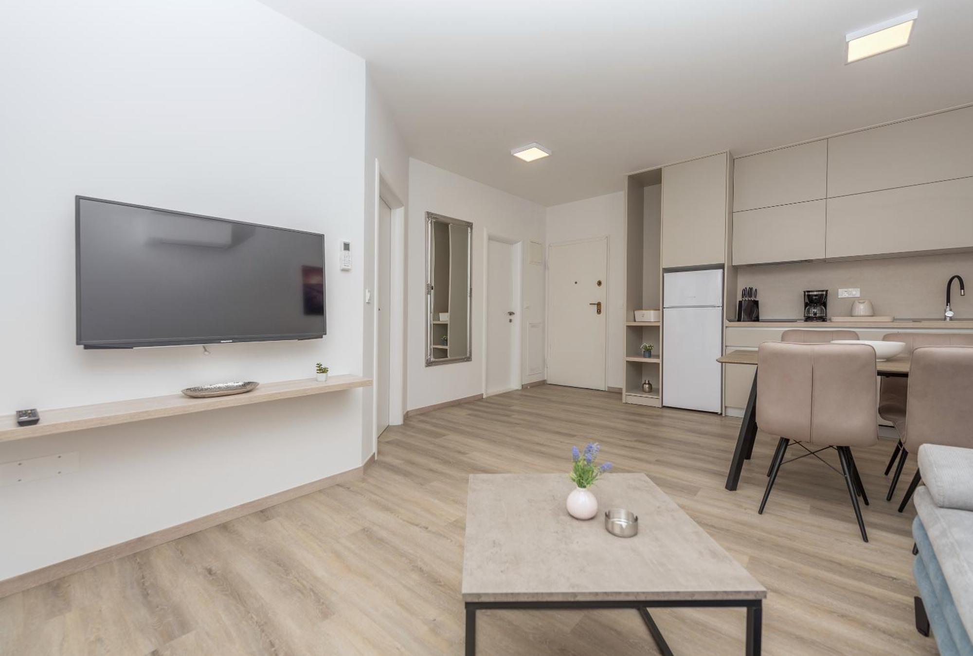 Apartment Mara *