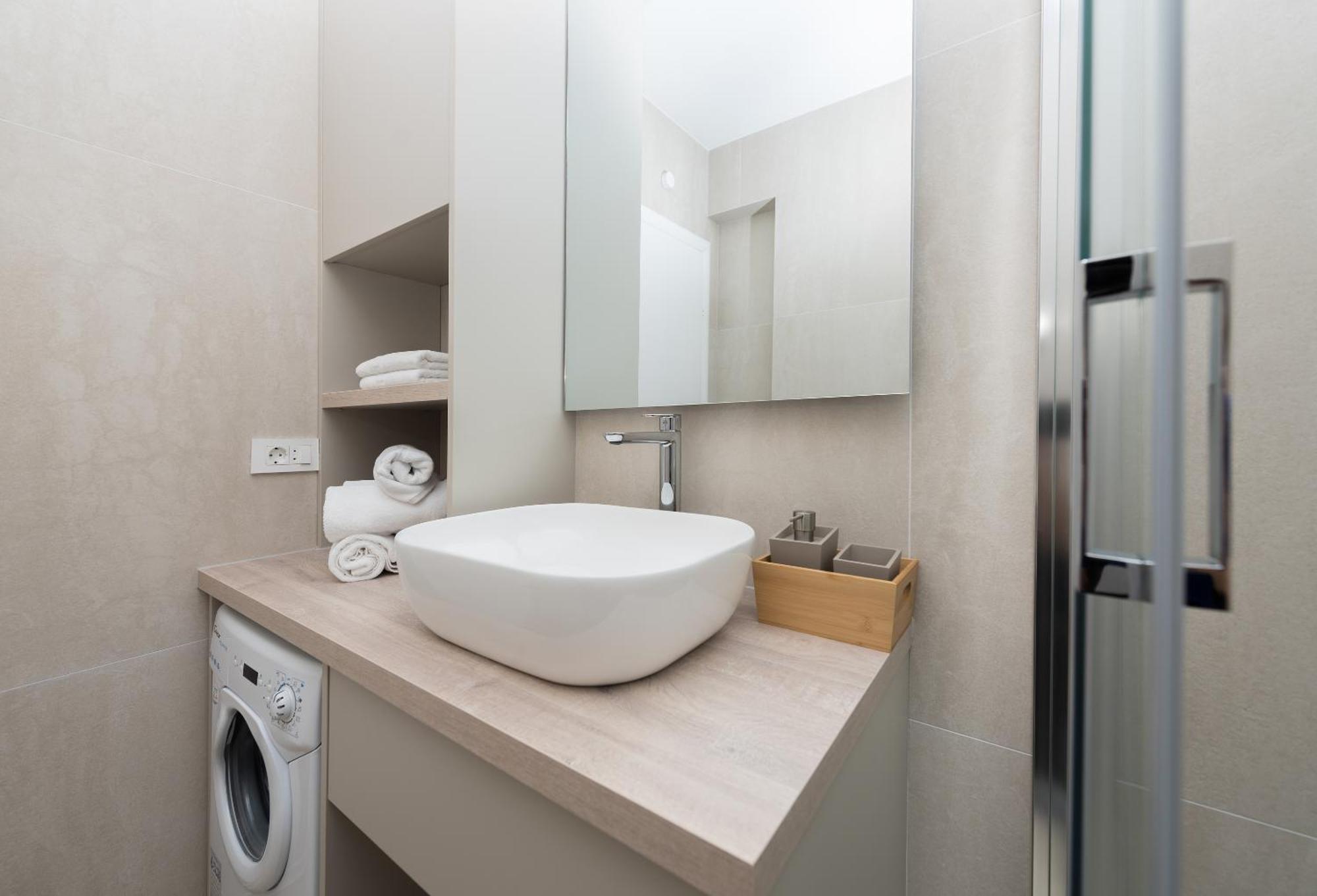 Apartment Mara Makarska