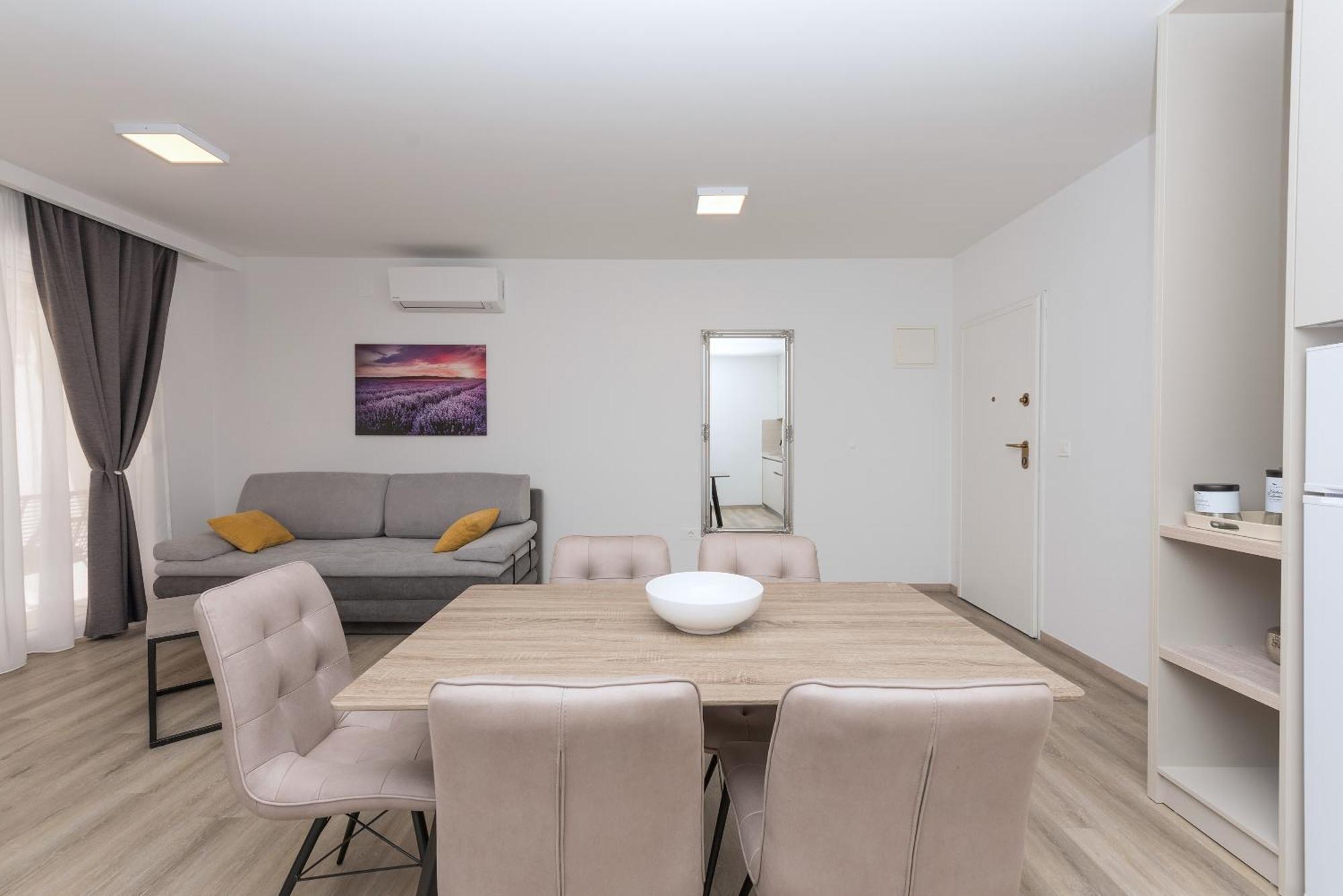 Apartment Mara *